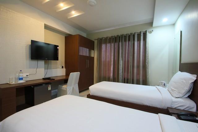 Hotel Sheela Shree Plaza Jhānsi Exterior photo