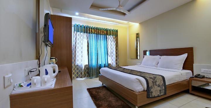 Hotel Sheela Shree Plaza Jhānsi Exterior photo
