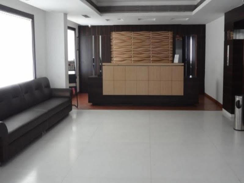 Hotel Sheela Shree Plaza Jhānsi Exterior photo