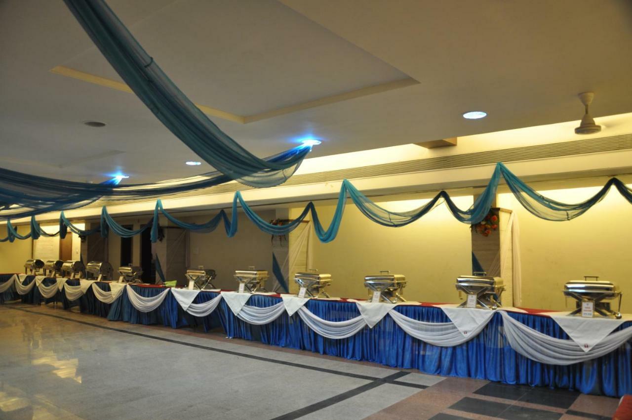 Hotel Sheela Shree Plaza Jhānsi Exterior photo
